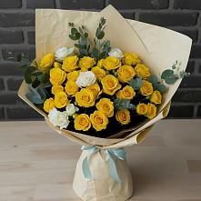 Букет цветов из:  Розы в Тутаеве