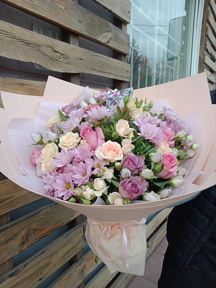 Букет цветов из: Розы и Хризантемы в Тутаеве