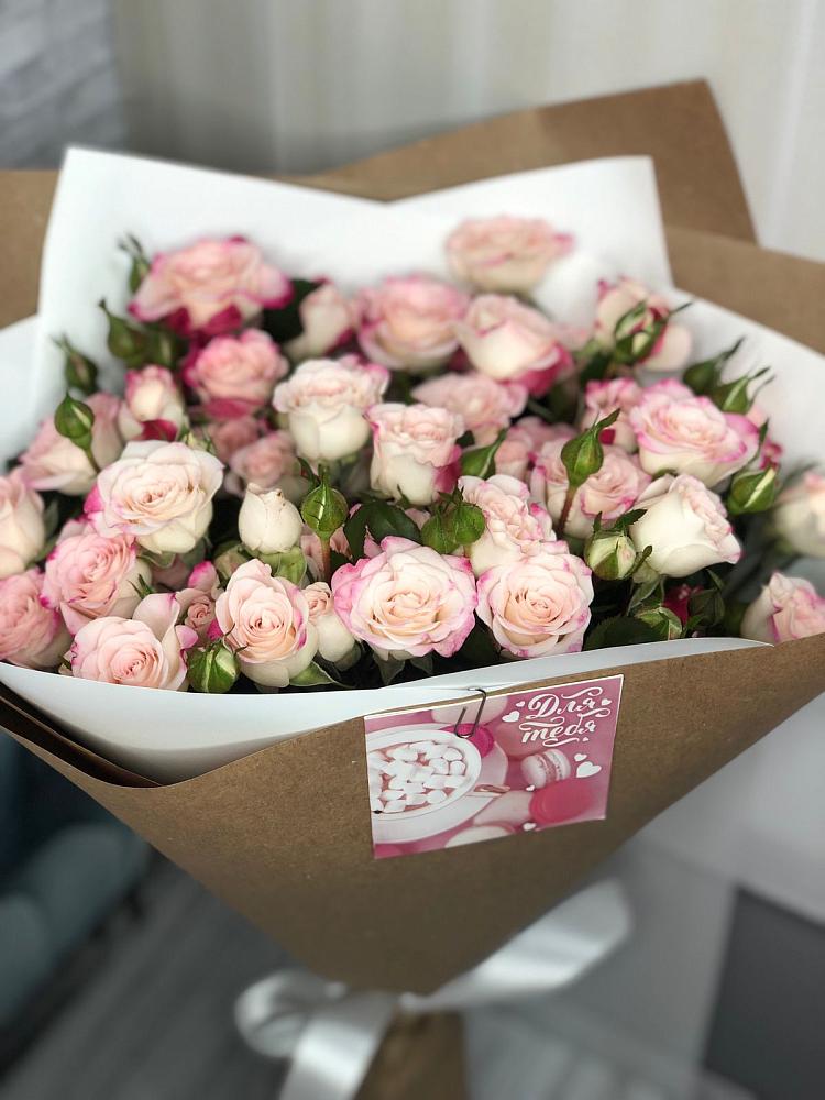 Букет цветов из: Розы в Тутаеве