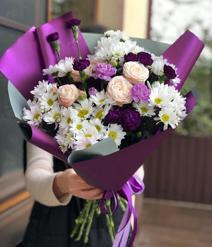 Букет цветов из: Хризантемы, Гвоздики и Розы в Тутаеве