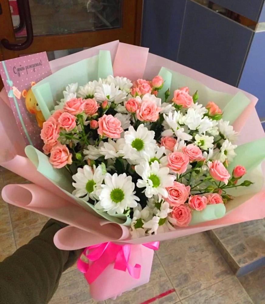 Букет цветов из: Розы и Хризантемы в Тутаеве