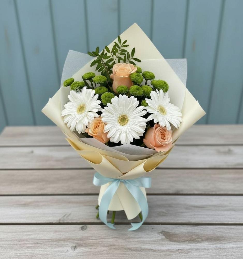 Букет цветов из: Герберы, Розы и Хризантемы в Тутаеве