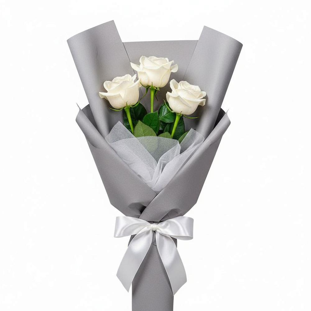 Букет 3 белые розы в Тутаеве