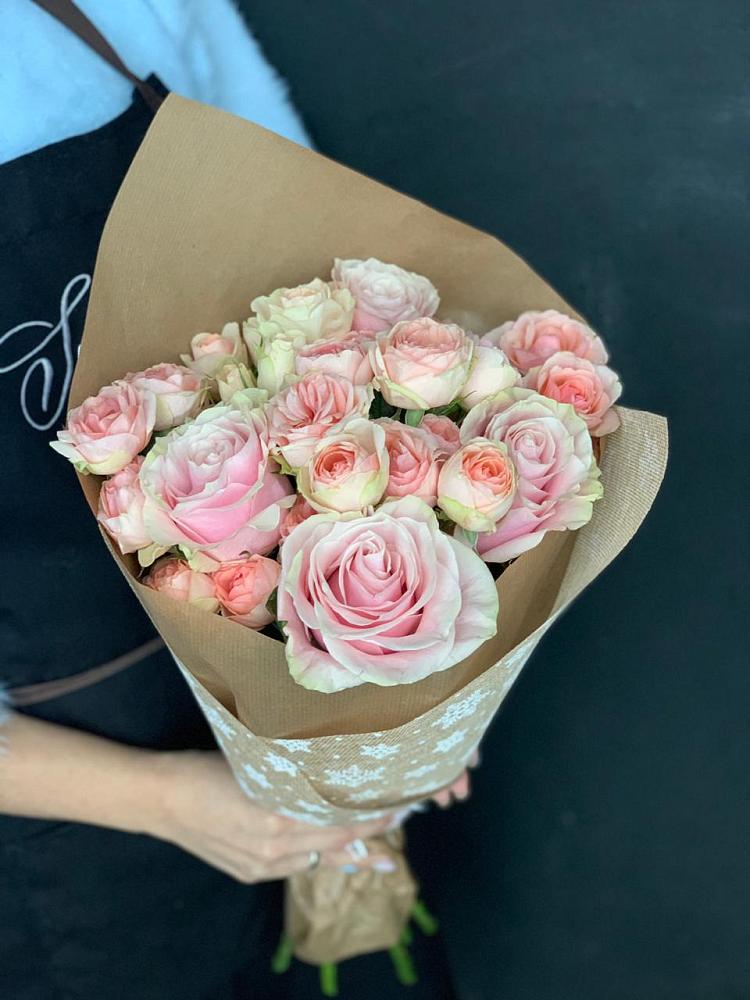 Букет цветов из: Хризантемы и Розы в Тутаеве