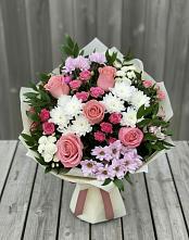 Букет цветов из:  Альстромерии, Гвоздики, Розы и Хризантемы в Тутаеве