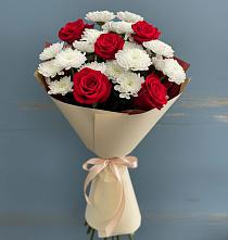 Букет цветов из:  Розы и Хризантемы в Тутаеве