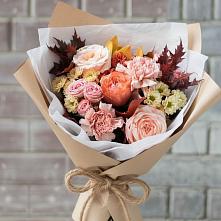 Букет цветов из:  Гвоздики, Хризантемы и Розы в Тутаеве
