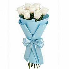 Букет 7 белых роз Проуд в Тутаеве