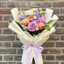 Букет цветов из:  Лизиантусы и Розы #REPLACE_PRED# Тутаеве