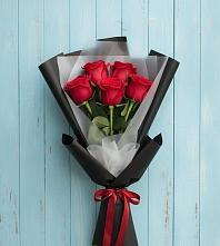 Букет цветов из:  Розы в Тутаеве