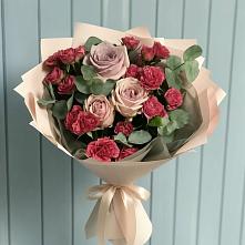 Букет цветов из:  Гвоздики и Розы в Тутаеве