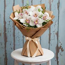 Букет цветов из:  Орхидеи и Розы в Тутаеве